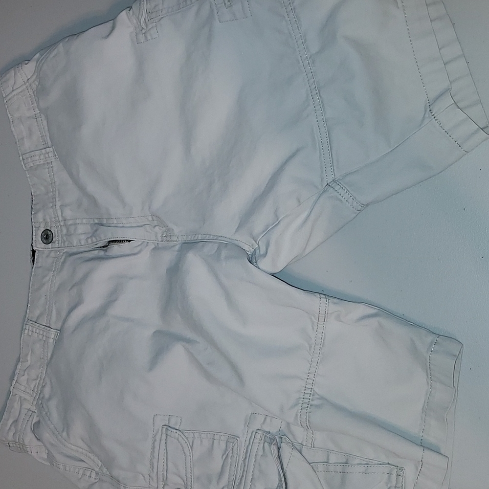 Iron Co 9 pocket Cargo Shorts Sand Color Size 38